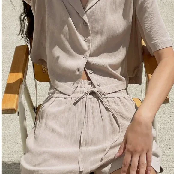 NWT: Oak + Fort Elastic Waist Shorts Size XS - Picture 3 of 6